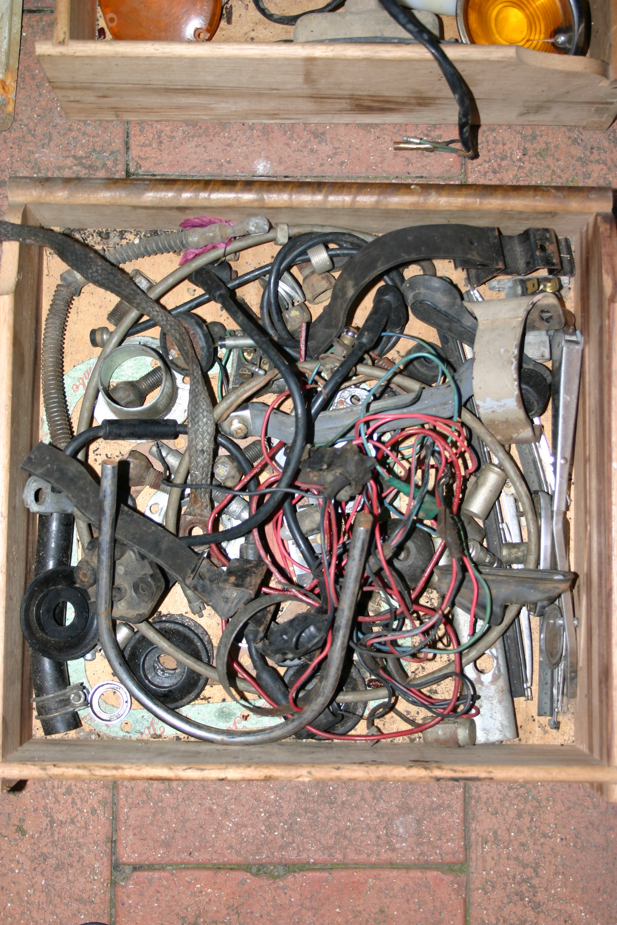 Isuzu Spares4.jpg